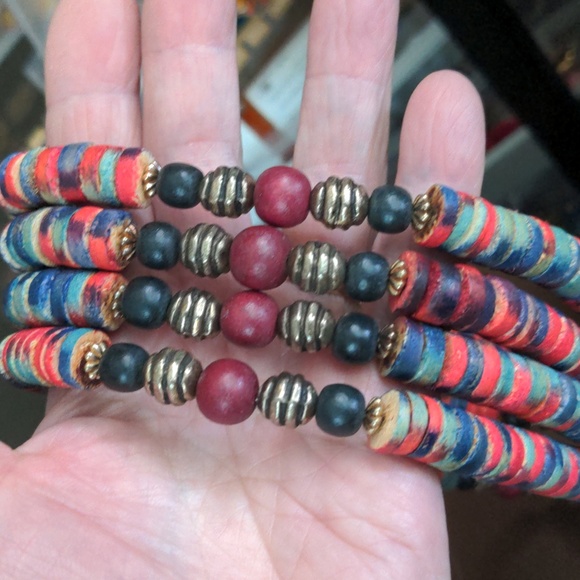 A258  ♨️ 5 For $30 ♨️  Wood/ Coconut Necklace & Post Pierced Earrings - Picture 3 of 5